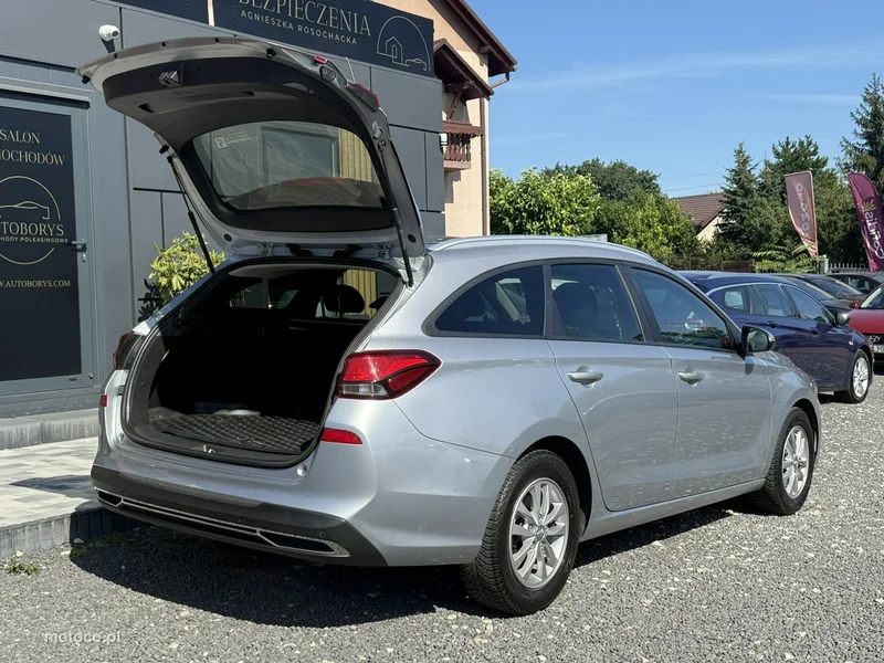 Hyundai i30 33