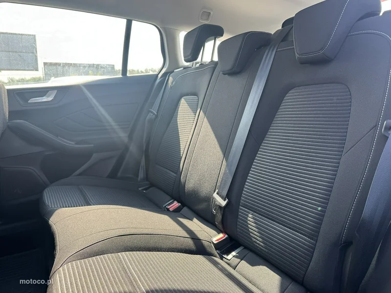 Ford Focus IV 10
