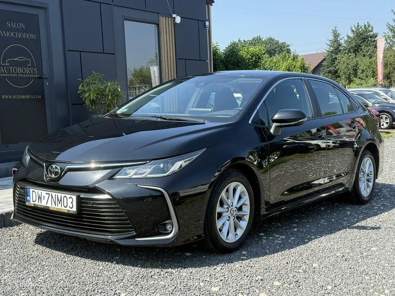 Toyota Corolla E210 7