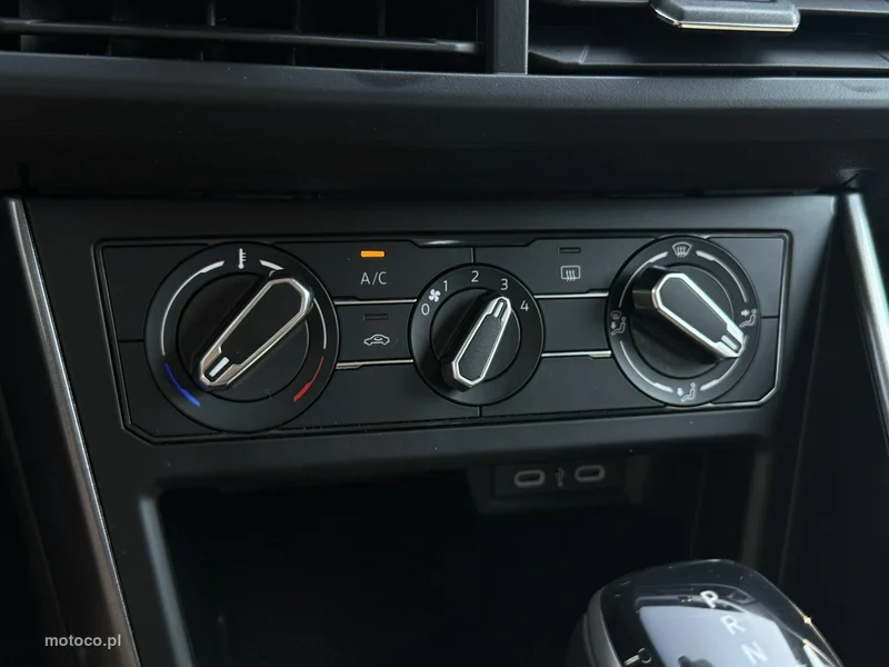Volkswagen Taigo 24