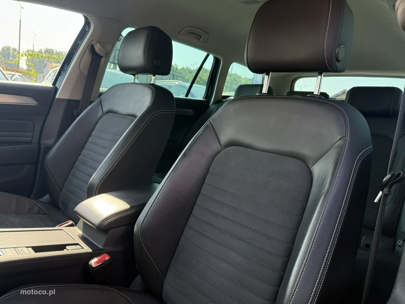 Volkswagen Passat B8 12