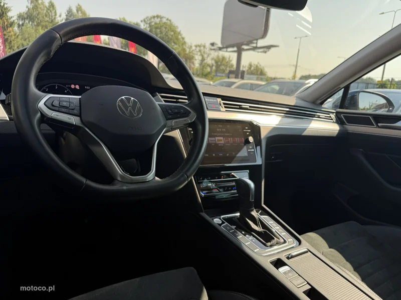 Volkswagen Passat B8 16
