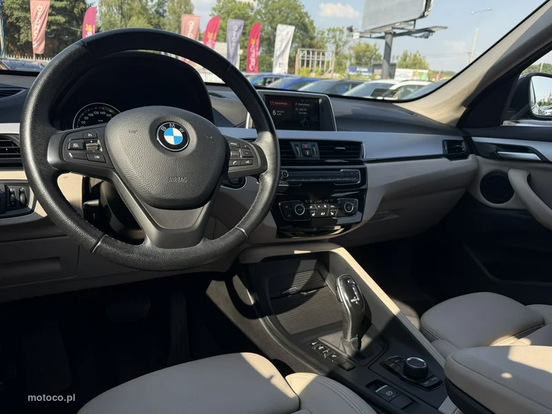 BMW X1 F48 15