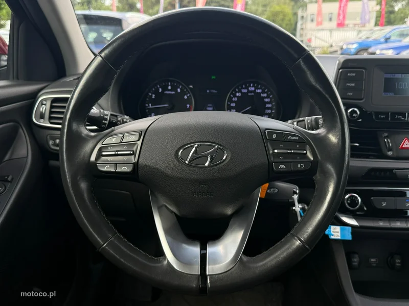 Hyundai i30 16