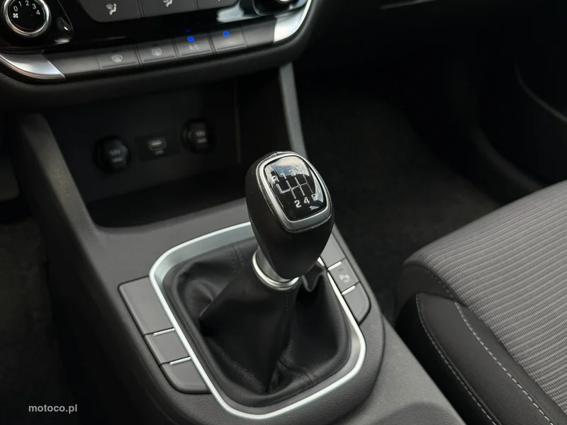 Hyundai i30 25