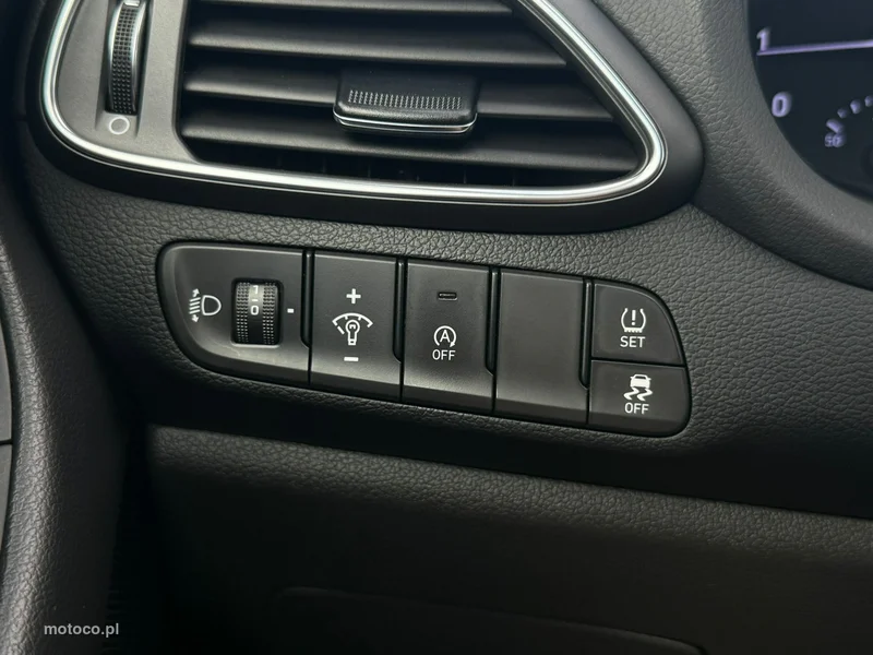 Hyundai i30 28