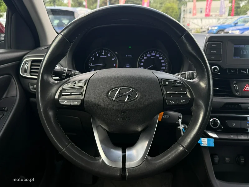 Hyundai i30 16
