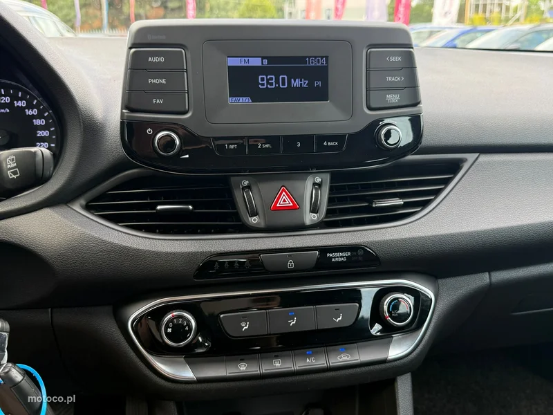 Hyundai i30 22