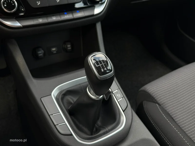 Hyundai i30 25