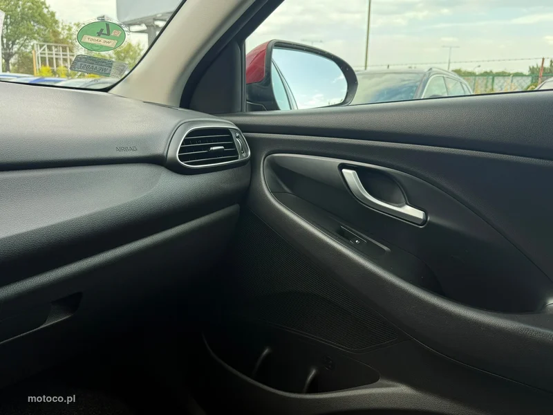 Hyundai i30 26