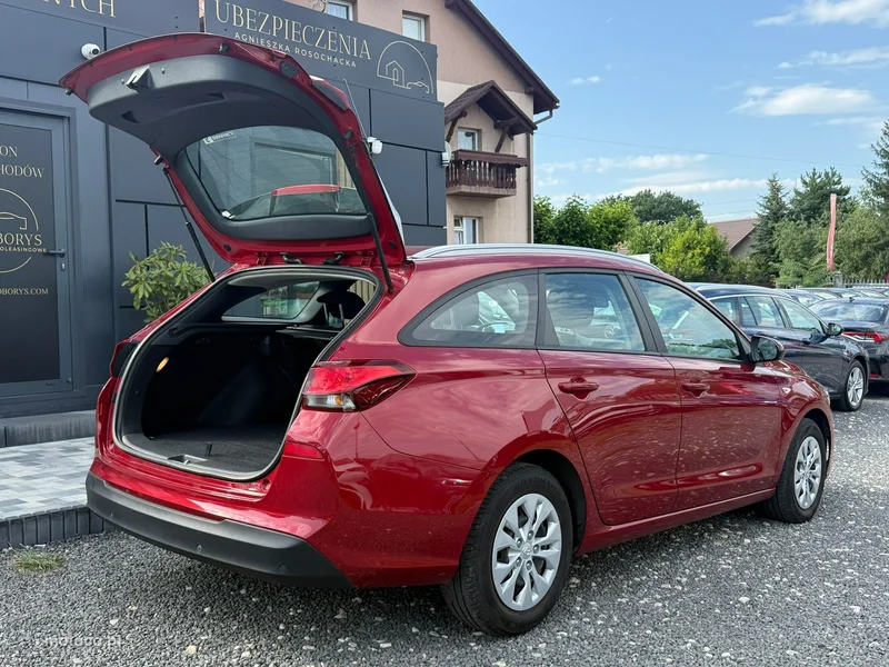 Hyundai i30 31