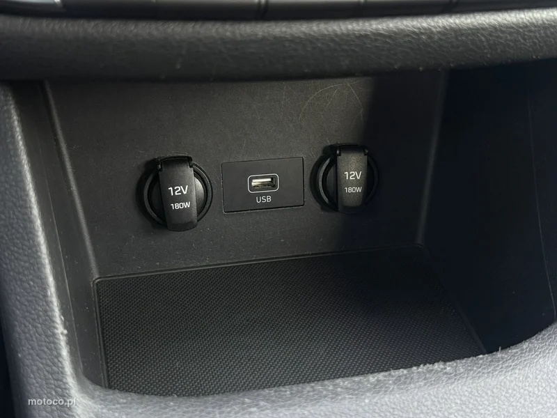 Hyundai i30 24
