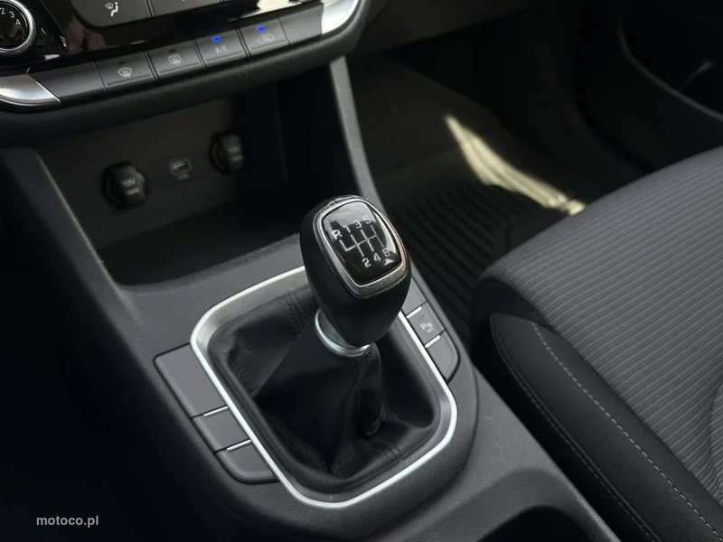 Hyundai i30 25