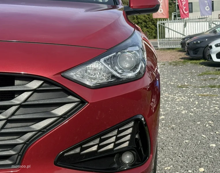 Hyundai i30 4