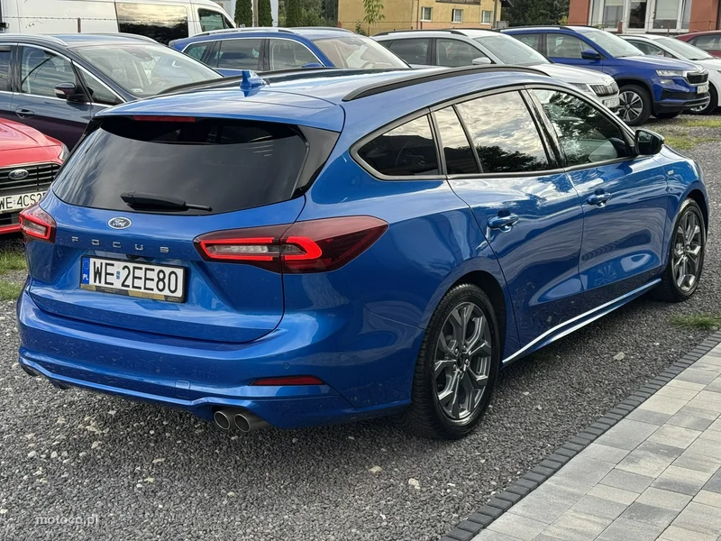 Ford Focus IV 13