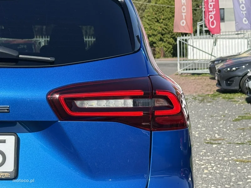 Ford Focus IV 8