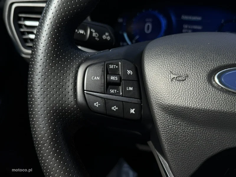 Ford Focus IV 18