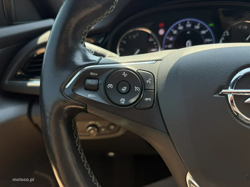 Opel Insignia B 16
