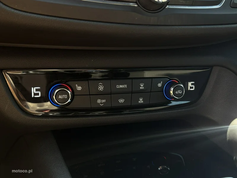Opel Insignia B 24