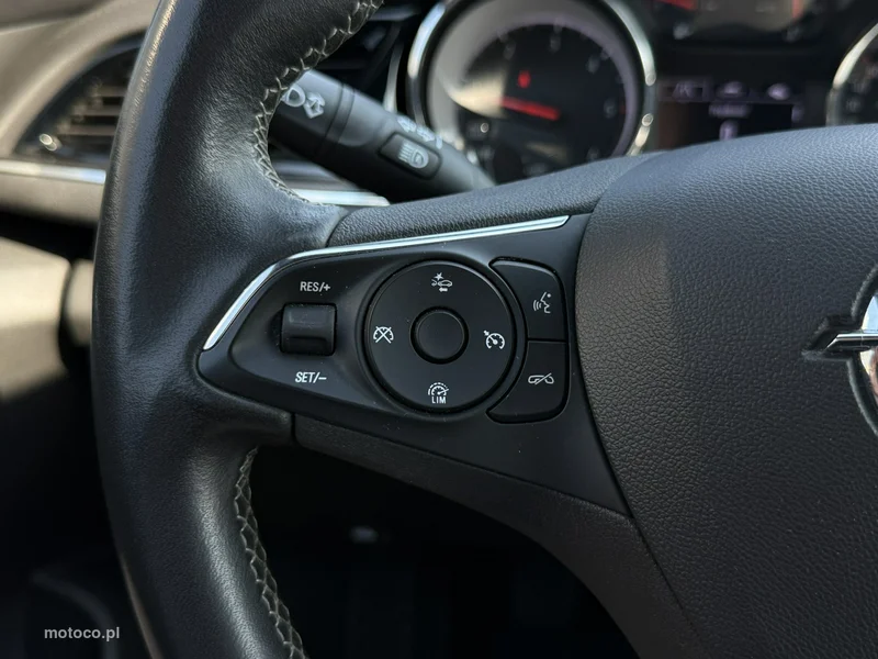 Opel Insignia B 18