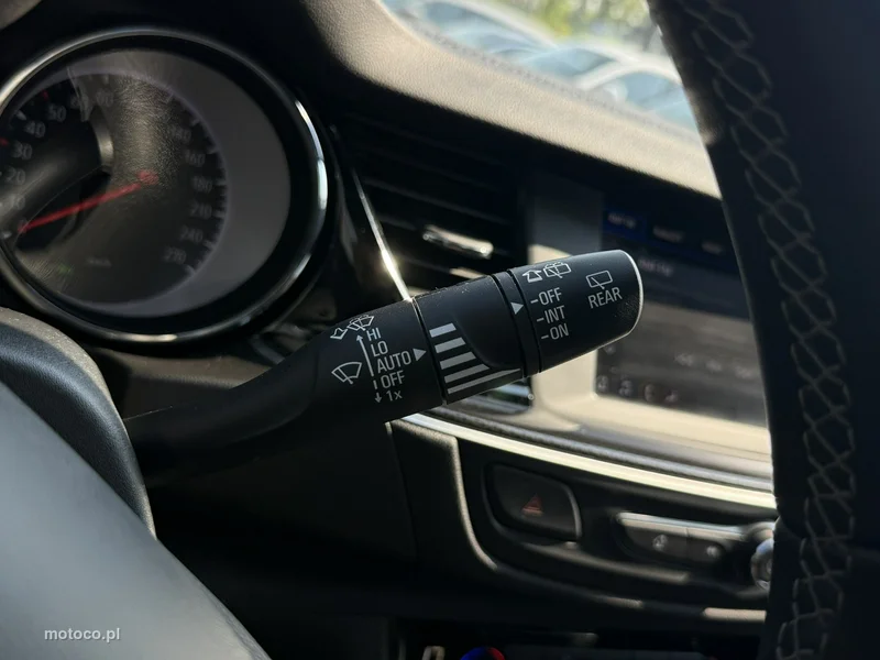 Opel Insignia B 19