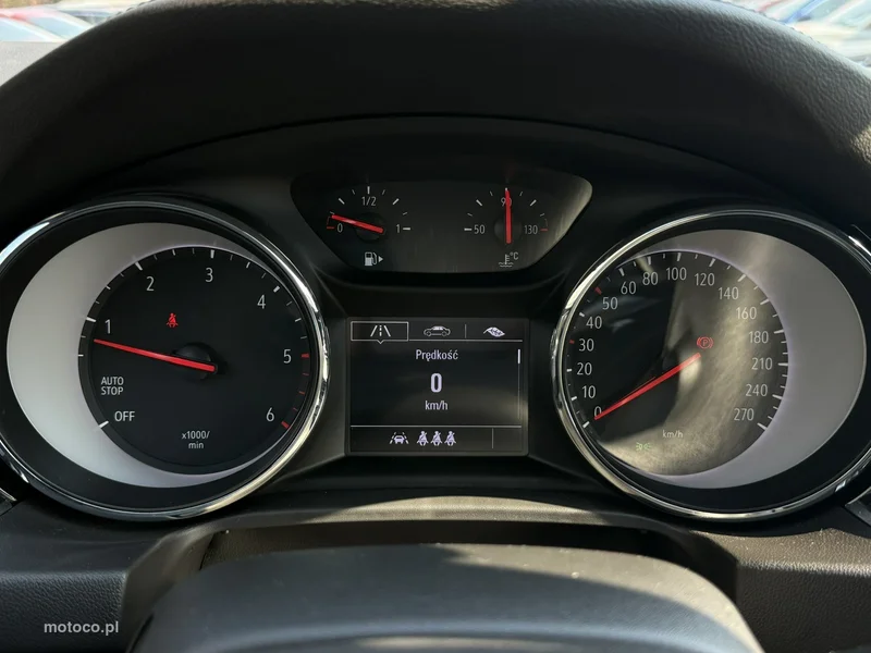 Opel Insignia B 21