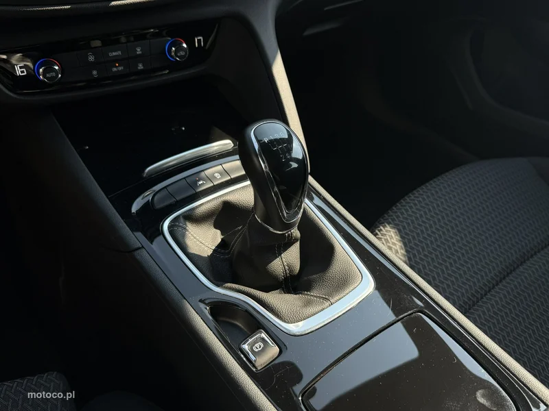 Opel Insignia B 27