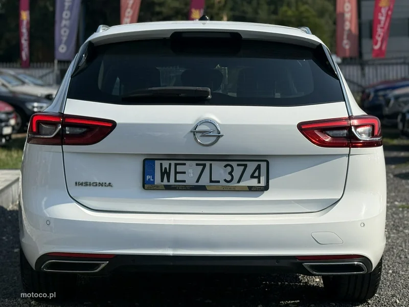 Opel Insignia B 8