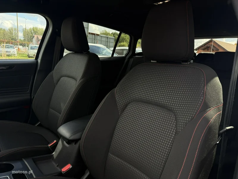 Ford Focus IV 11