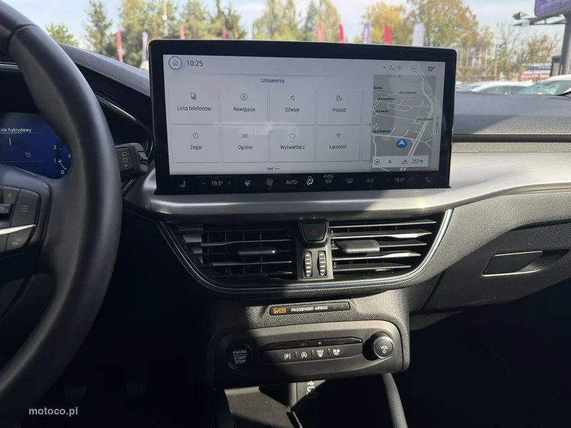 Ford Focus IV 22