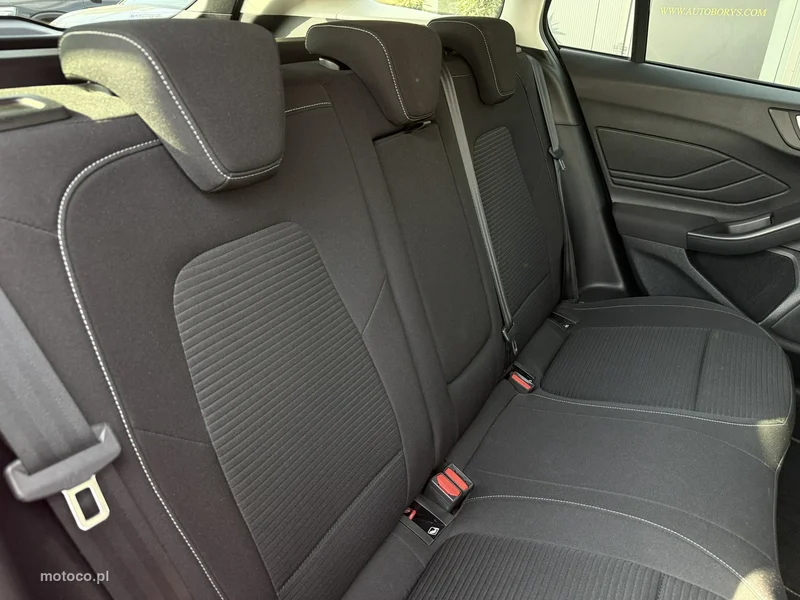 Ford Focus IV 32