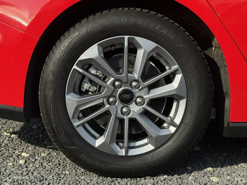 Ford Focus IV 10