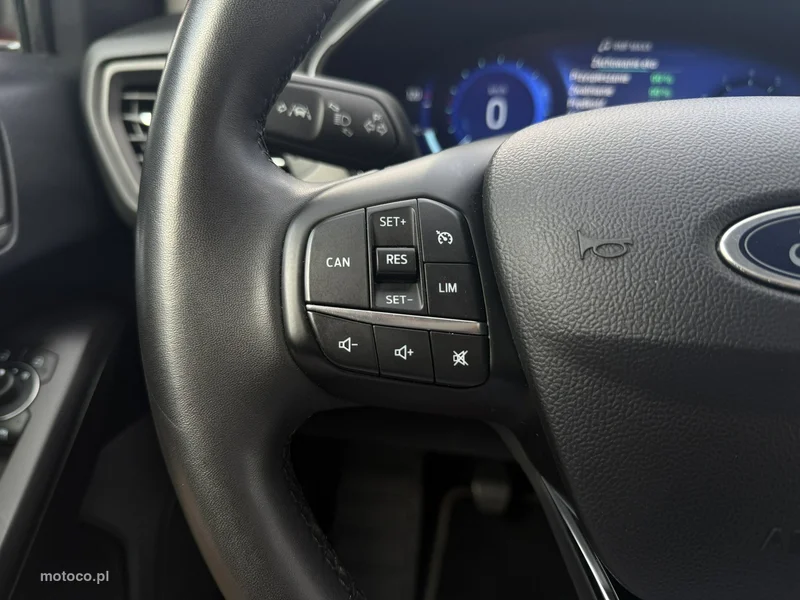 Ford Focus IV 18