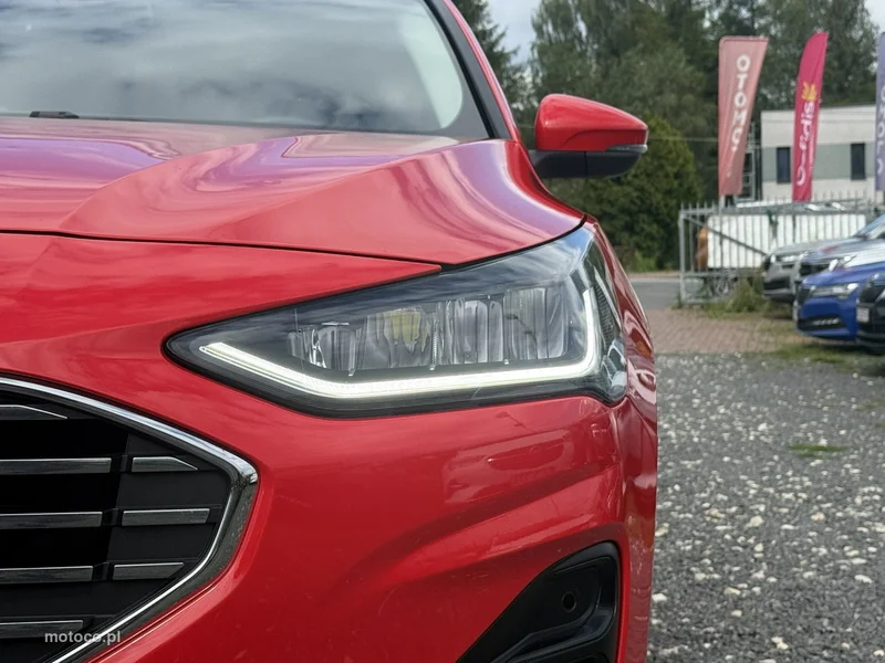 Ford Focus IV 5