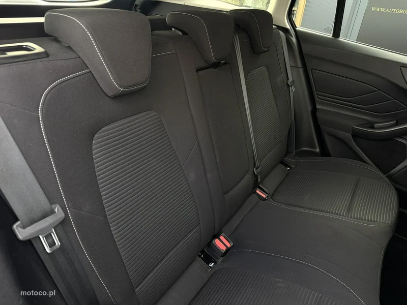 Ford Focus IV 32