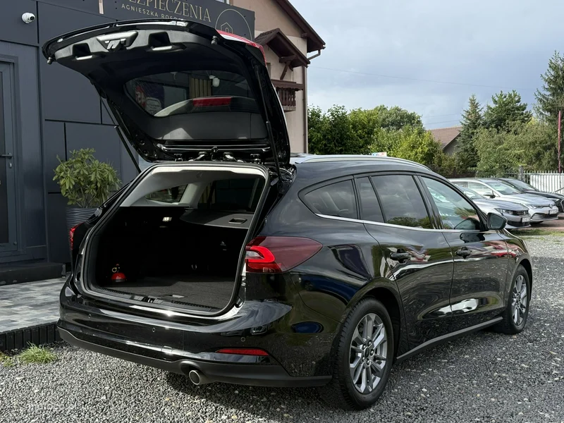 Ford Focus IV 33