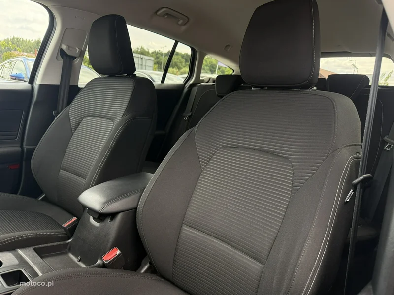 Ford Focus IV 11