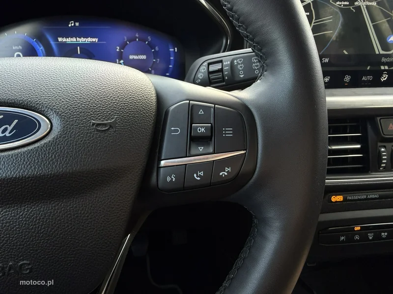 Ford Focus IV 17