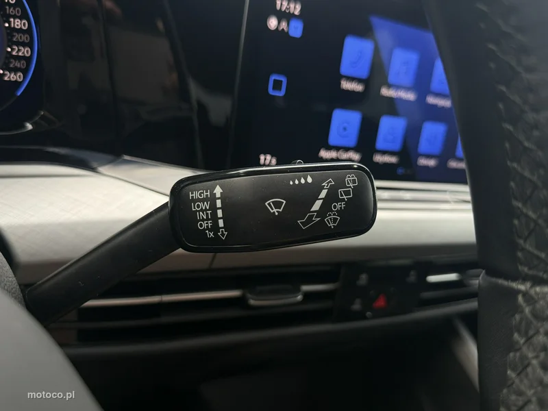 Volkswagen Golf VIII 14