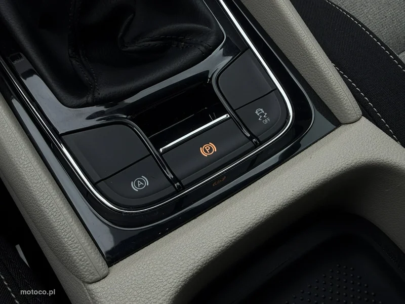 Skoda Karoq I 29