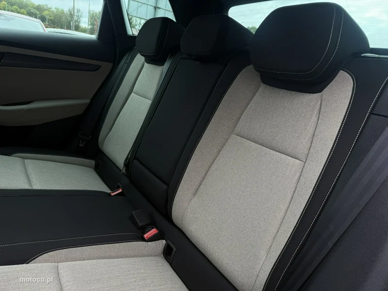 Skoda Karoq I 33