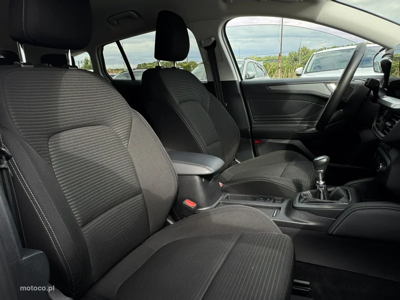 Ford Focus IV 17
