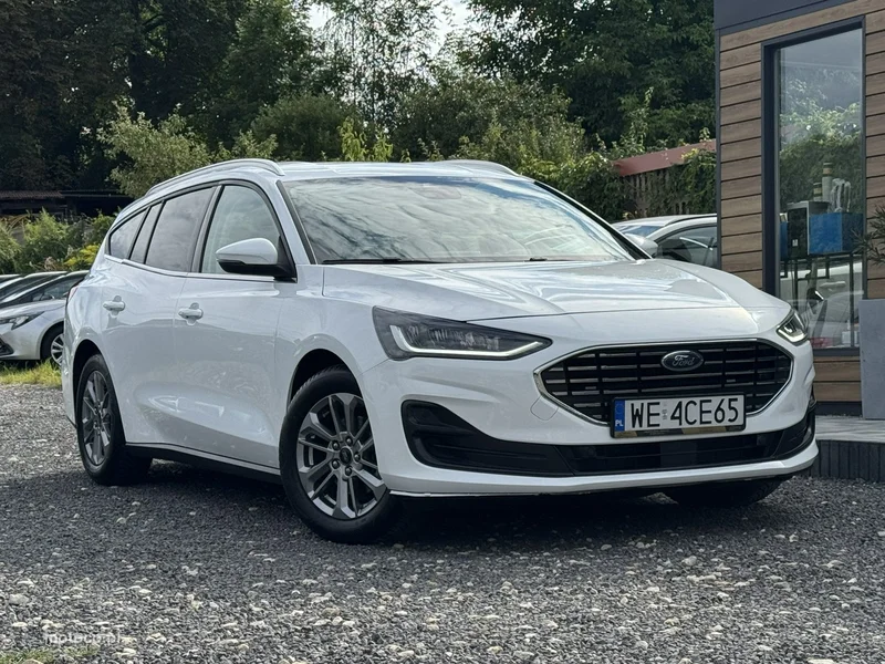Ford Focus IV 3