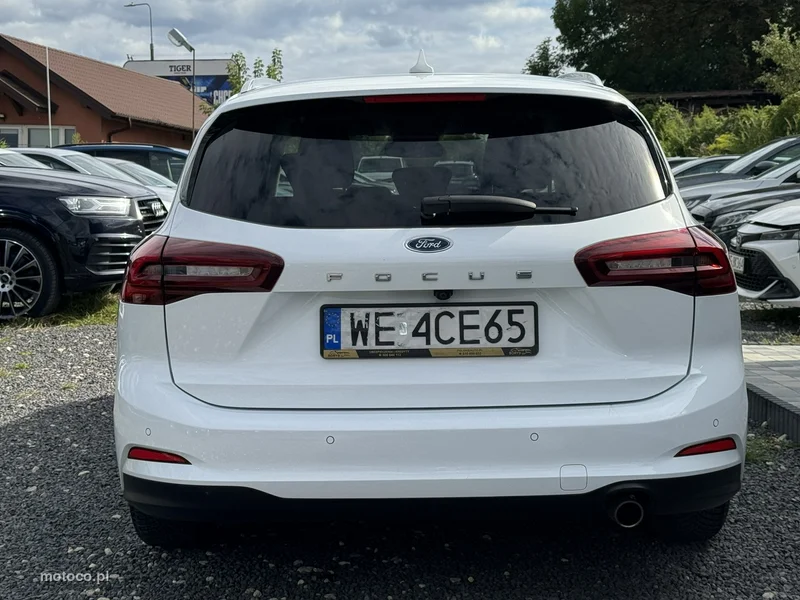 Ford Focus IV 10