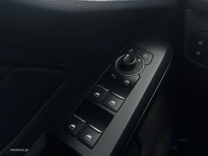 Ford Focus IV 19