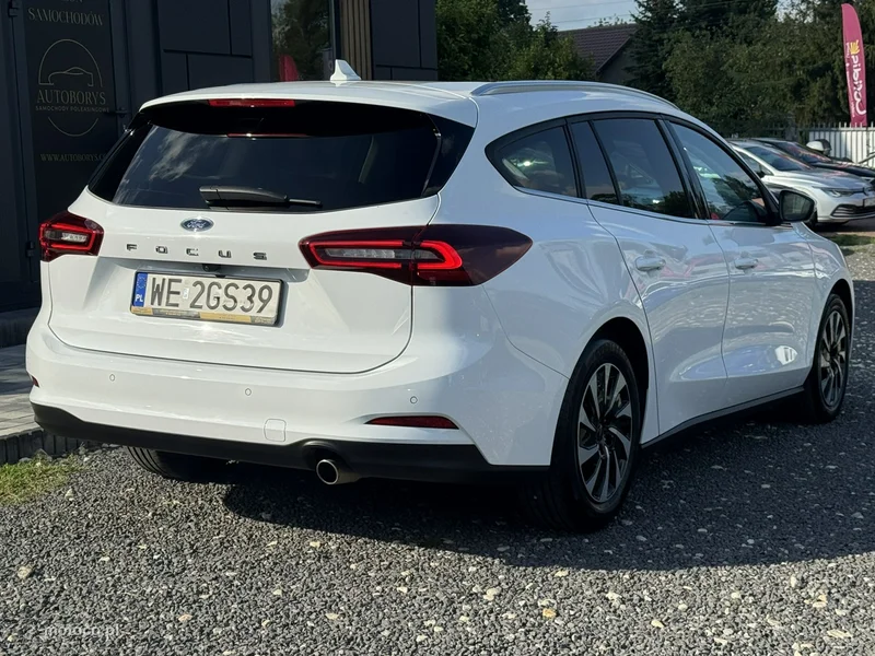 Ford Focus IV 9