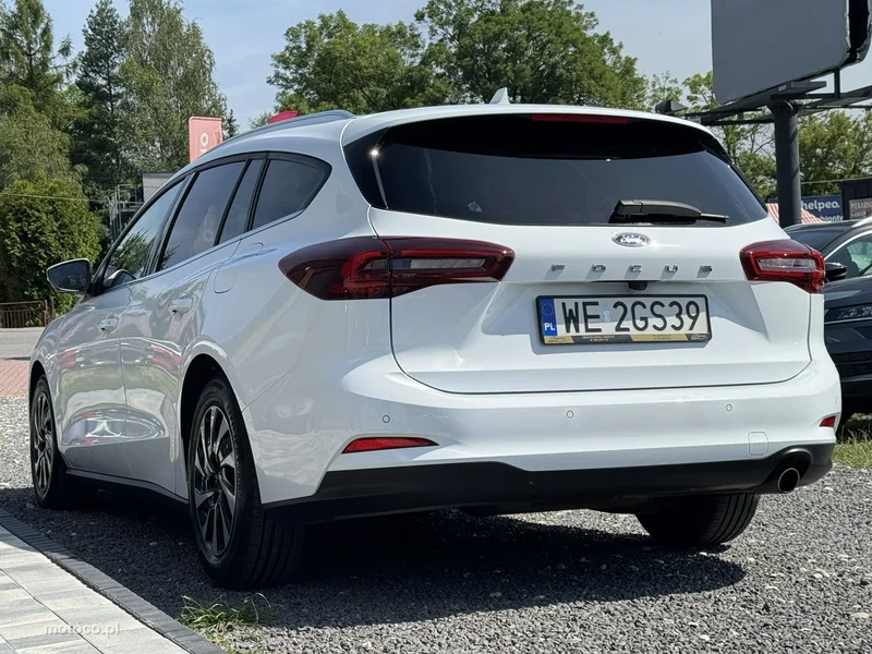 Ford Focus IV 14
