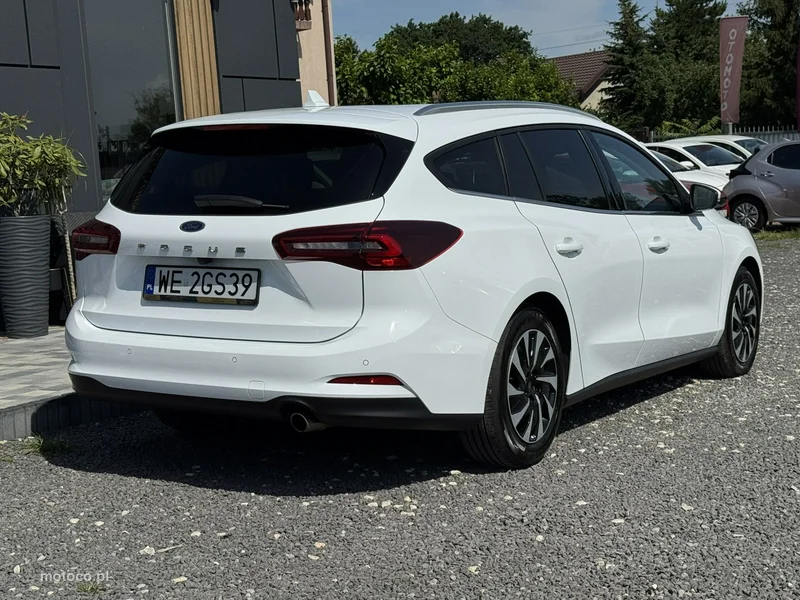 Ford Focus IV 16