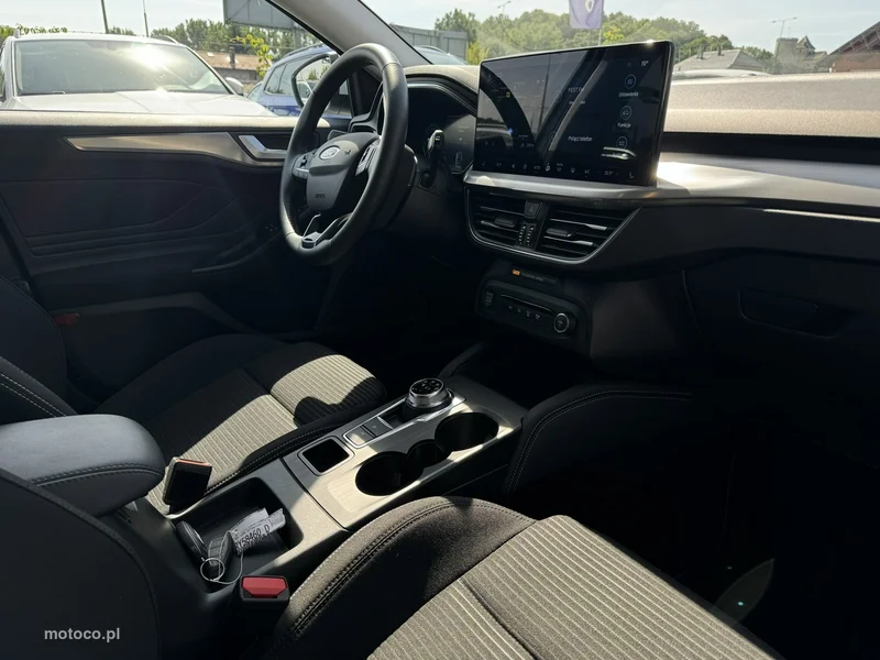 Ford Focus IV 18