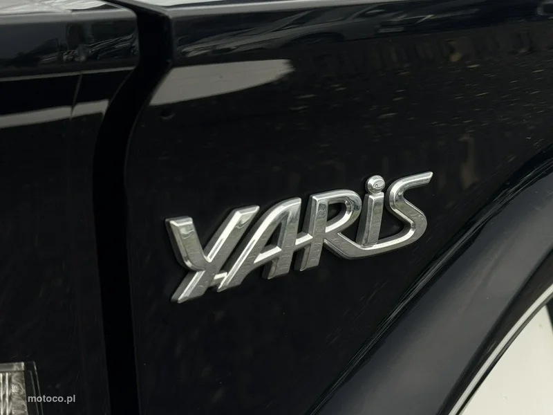 Toyota Yaris XP210 10